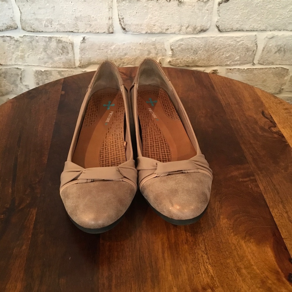 Tan Flats size8